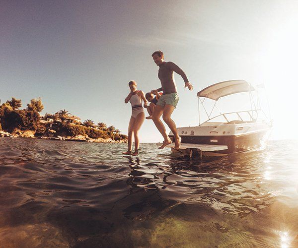 Water Jumping with Family — Clearwater, FL — Island Boat Tours