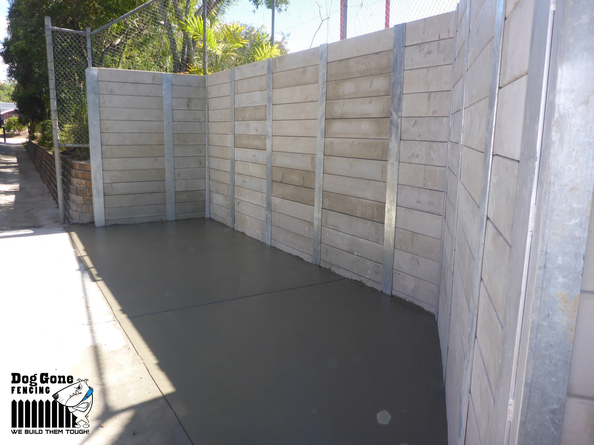 A Concrete Wall With A Concrete Floor In Front Of It - Fencing in Mackay, QLD