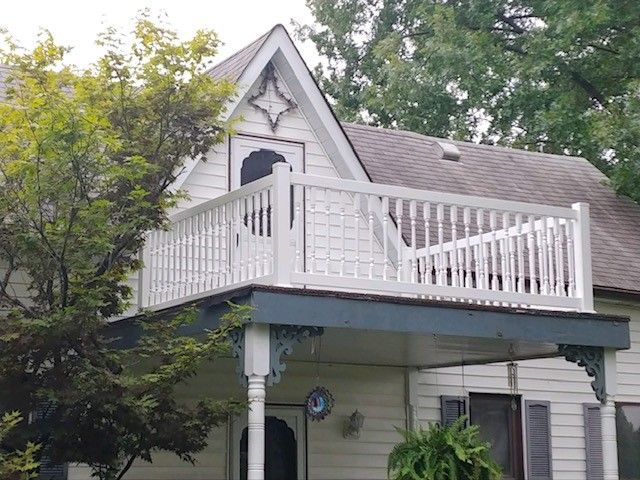 Vinyl Handrail Troy, MO — O’Fallon, MO — America’s Fence & Deck Company