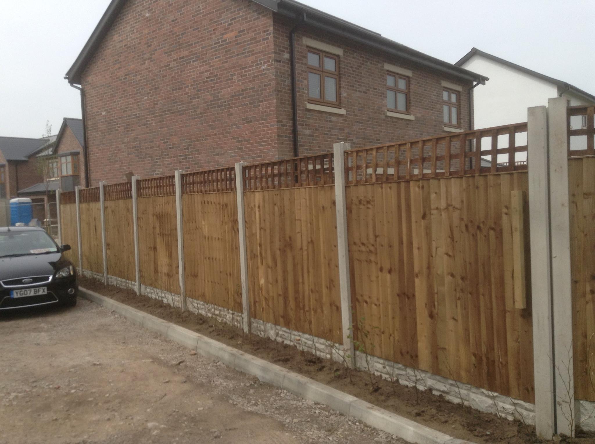 top quality wooden fence