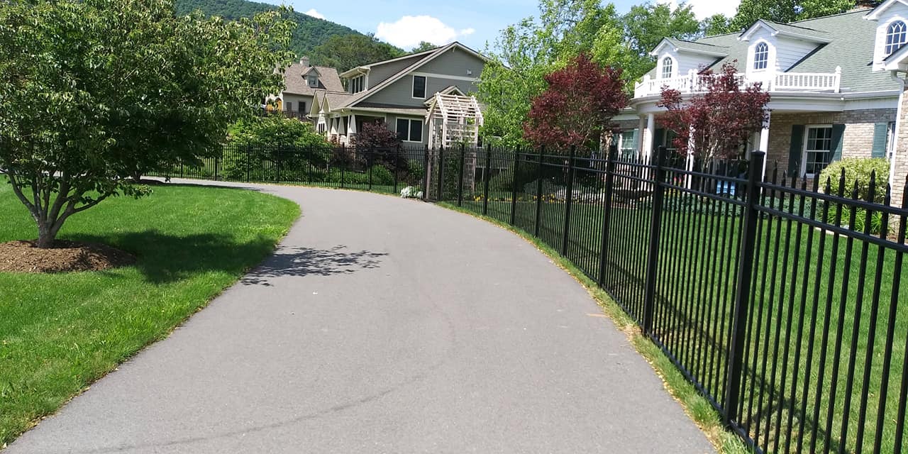 Hamilton Style Fence — Hickory, NC — Fister Fence of Hickory LLC