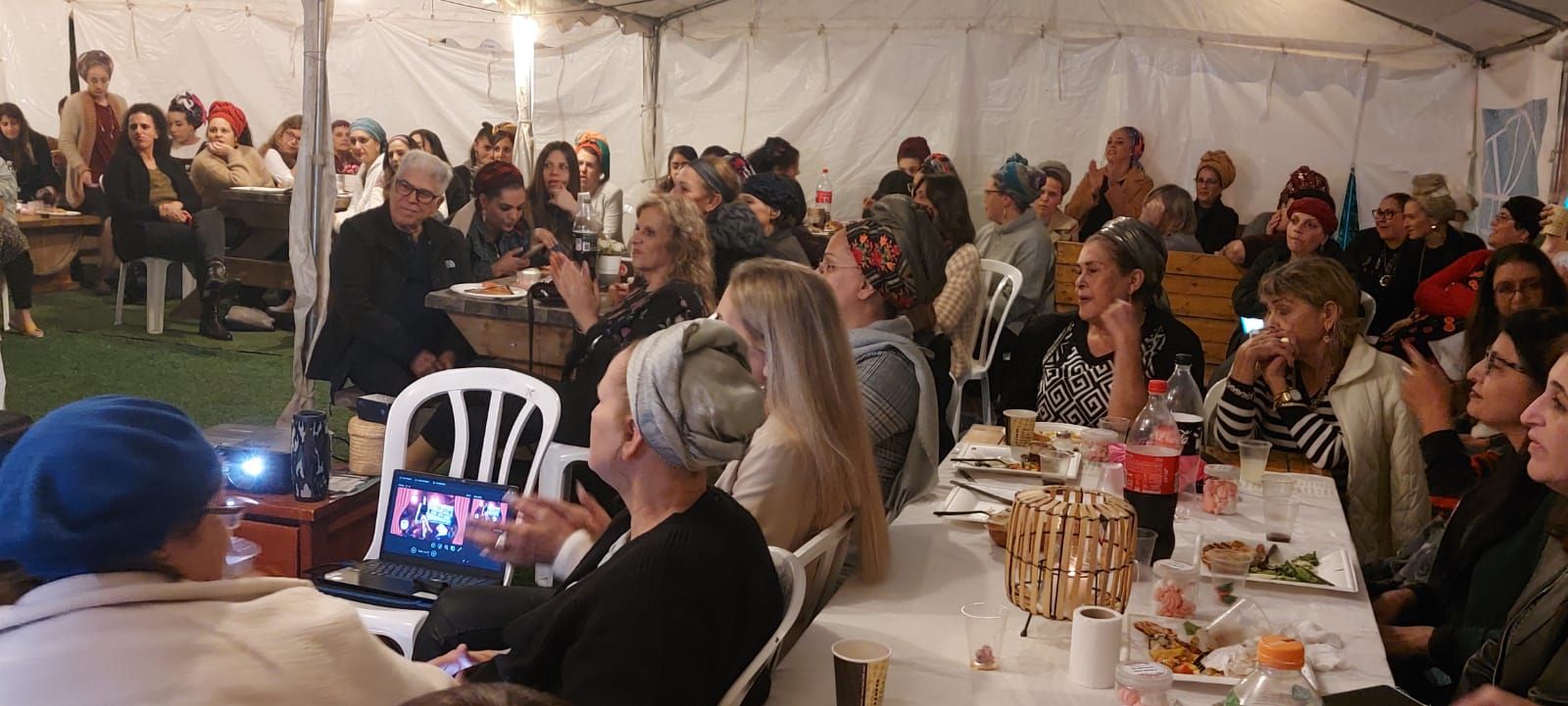 מירב לויאן הסטנדאפיסטית לביטוח לאומי