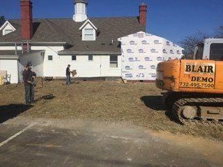 Demolition Service — Removal Of Construction Waste From House in Middletown, NJ