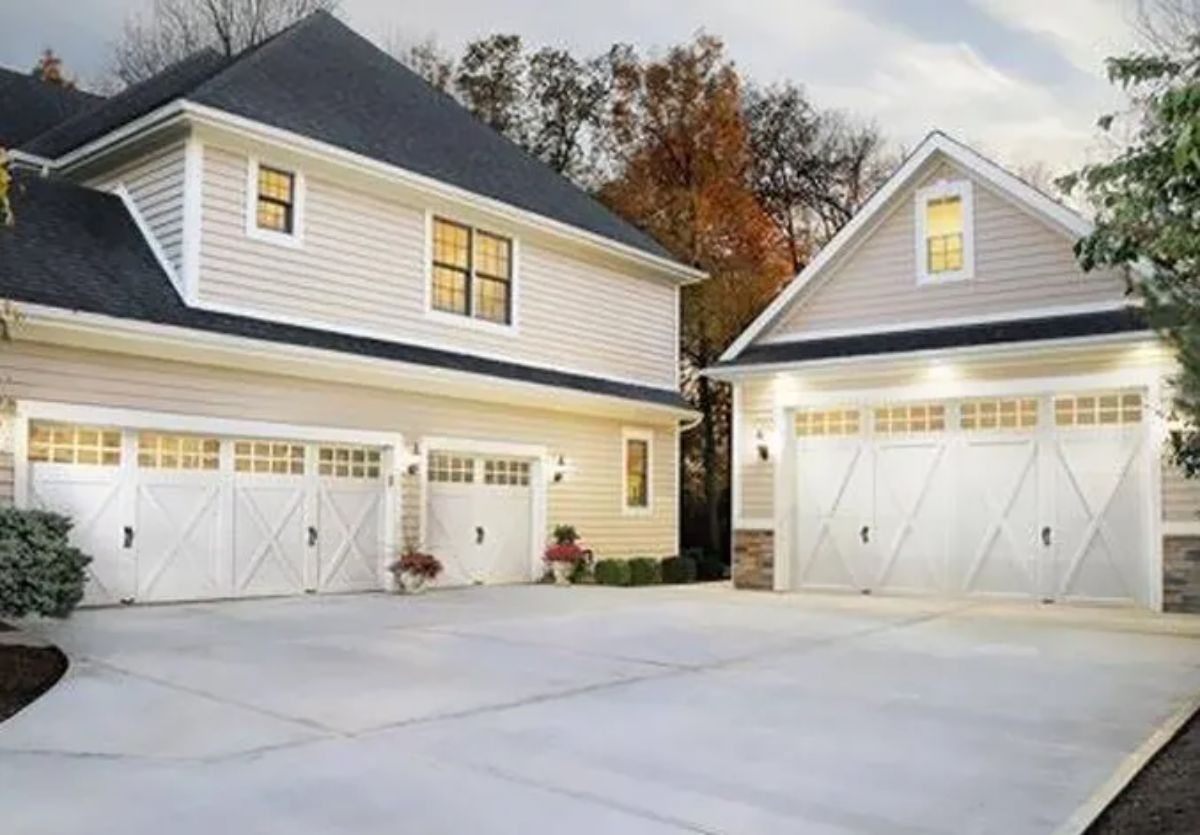 new garage door in Phoenix Metro Area