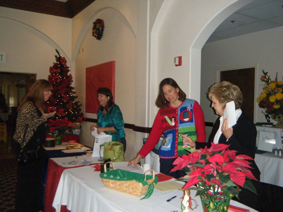 PWI San Diego Holiday Party