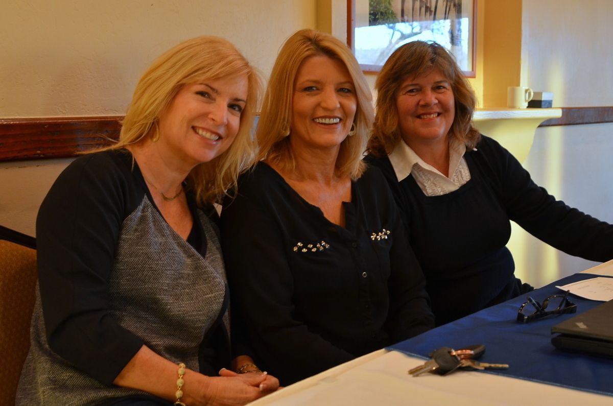 PWI San Diego members