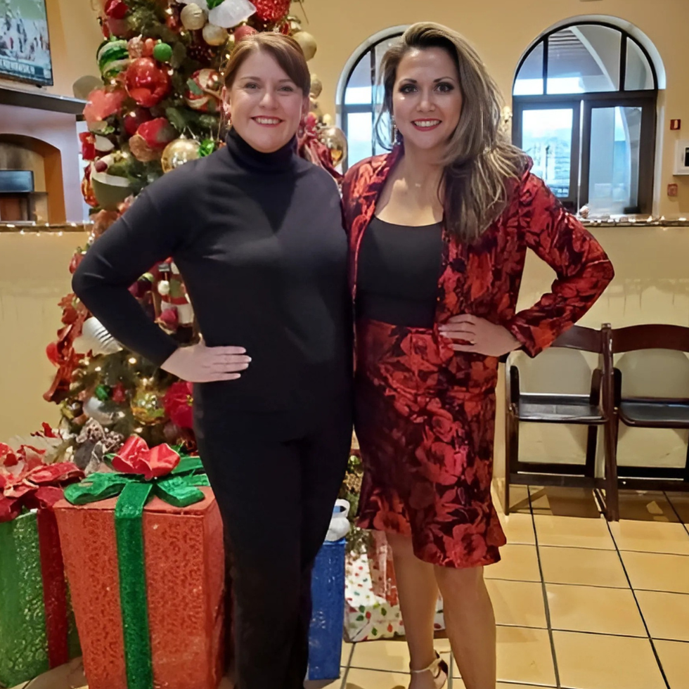PWI Christina Haake and Wella Campbell
