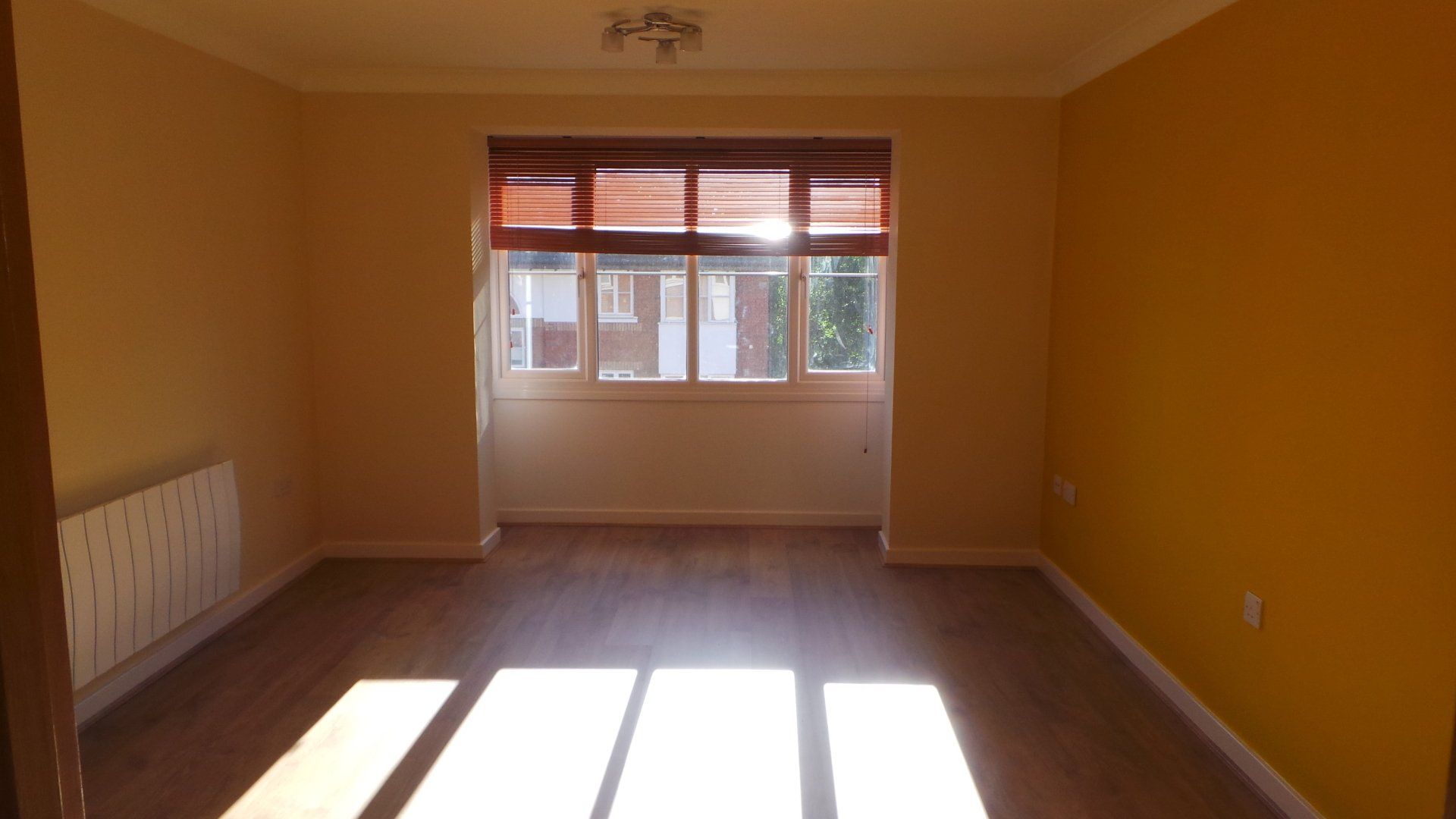 painting and decorating example 14