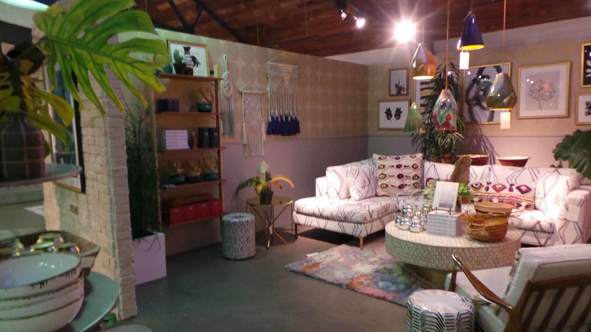 painting and decorating example 20