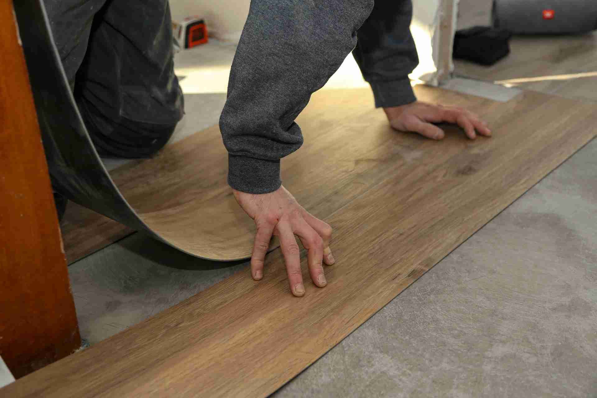 10 Factors Affecting Cost of Vinyl Flooring and Installation