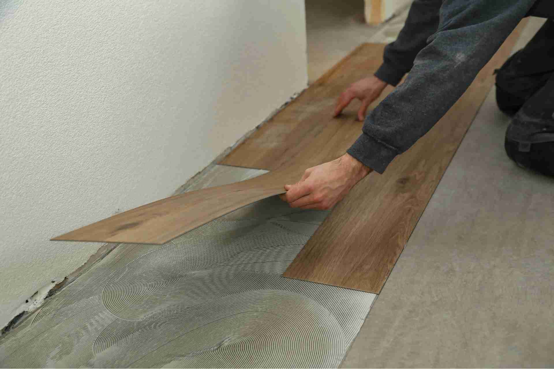 10 Ways to Save on Cost of Vinyl Flooring and Installation