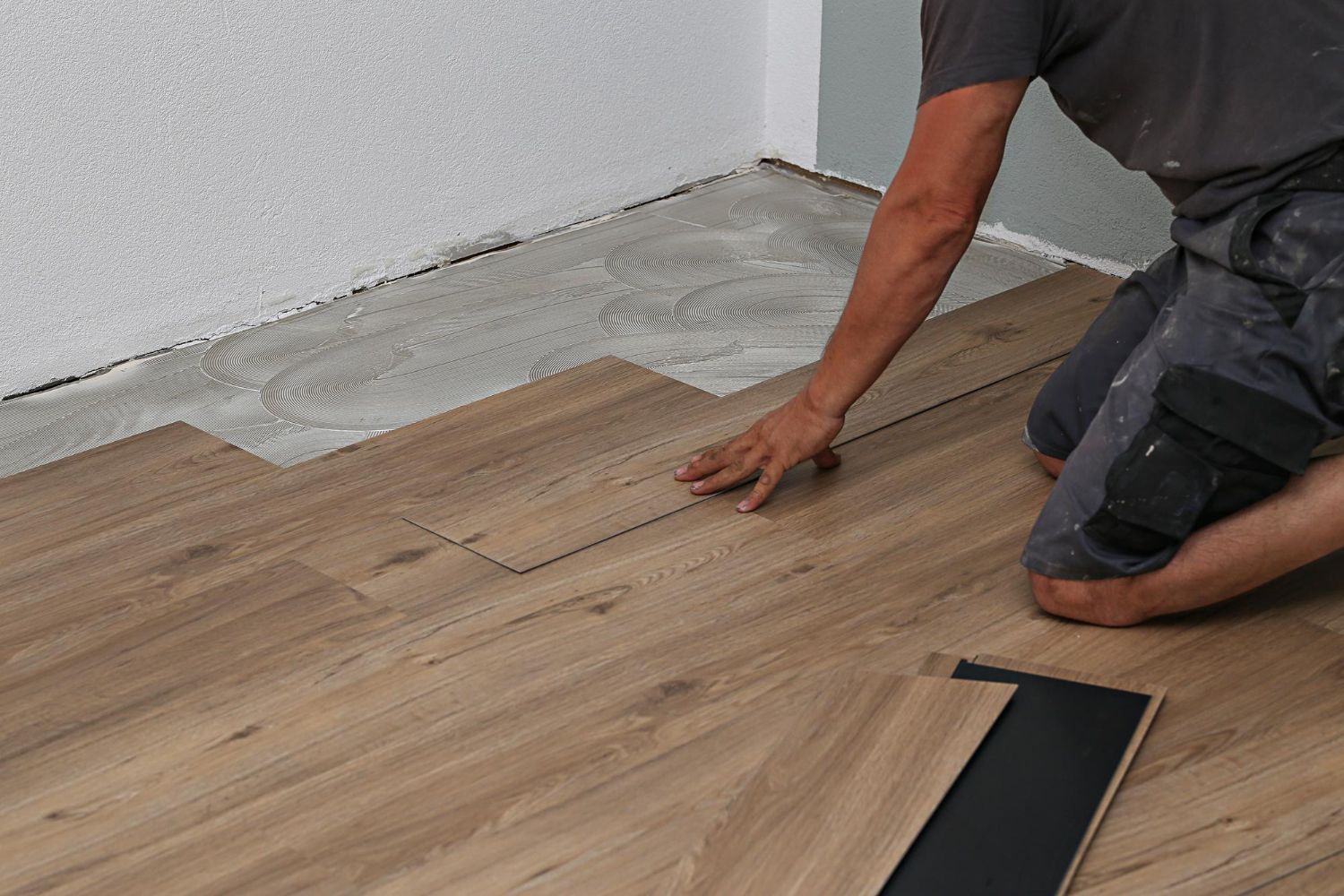 preparing subfloor for laminate flooring
