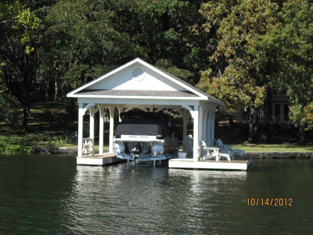 built-by-super-duty-boat-docks-and-lifts-a-boat-lift-installer-near-me