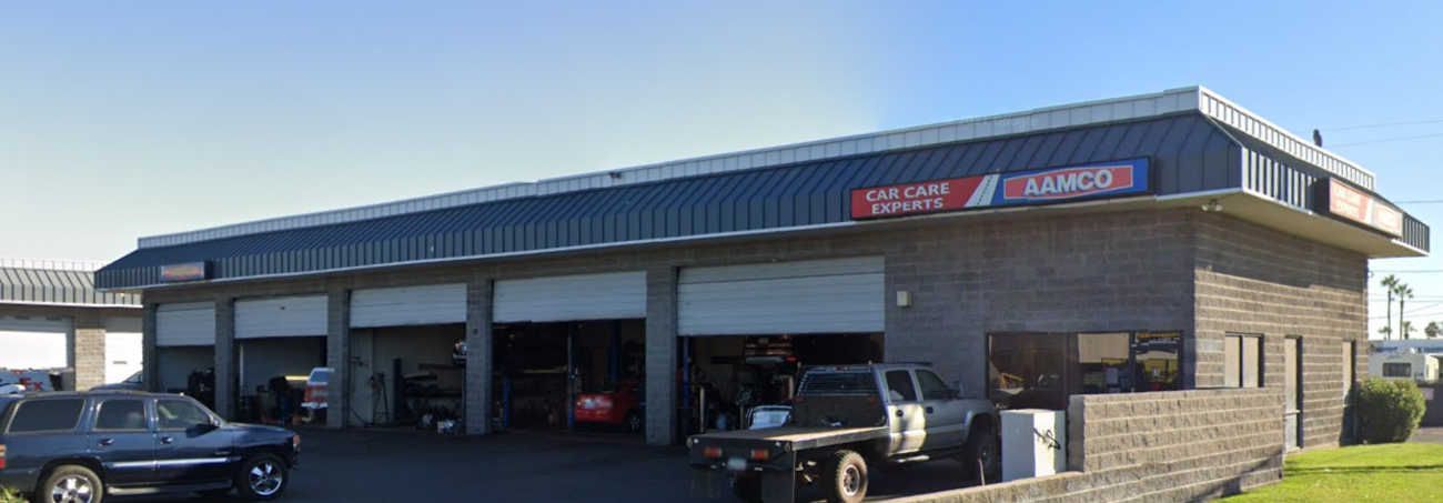 Exterior of AAMCO Glendale's shop