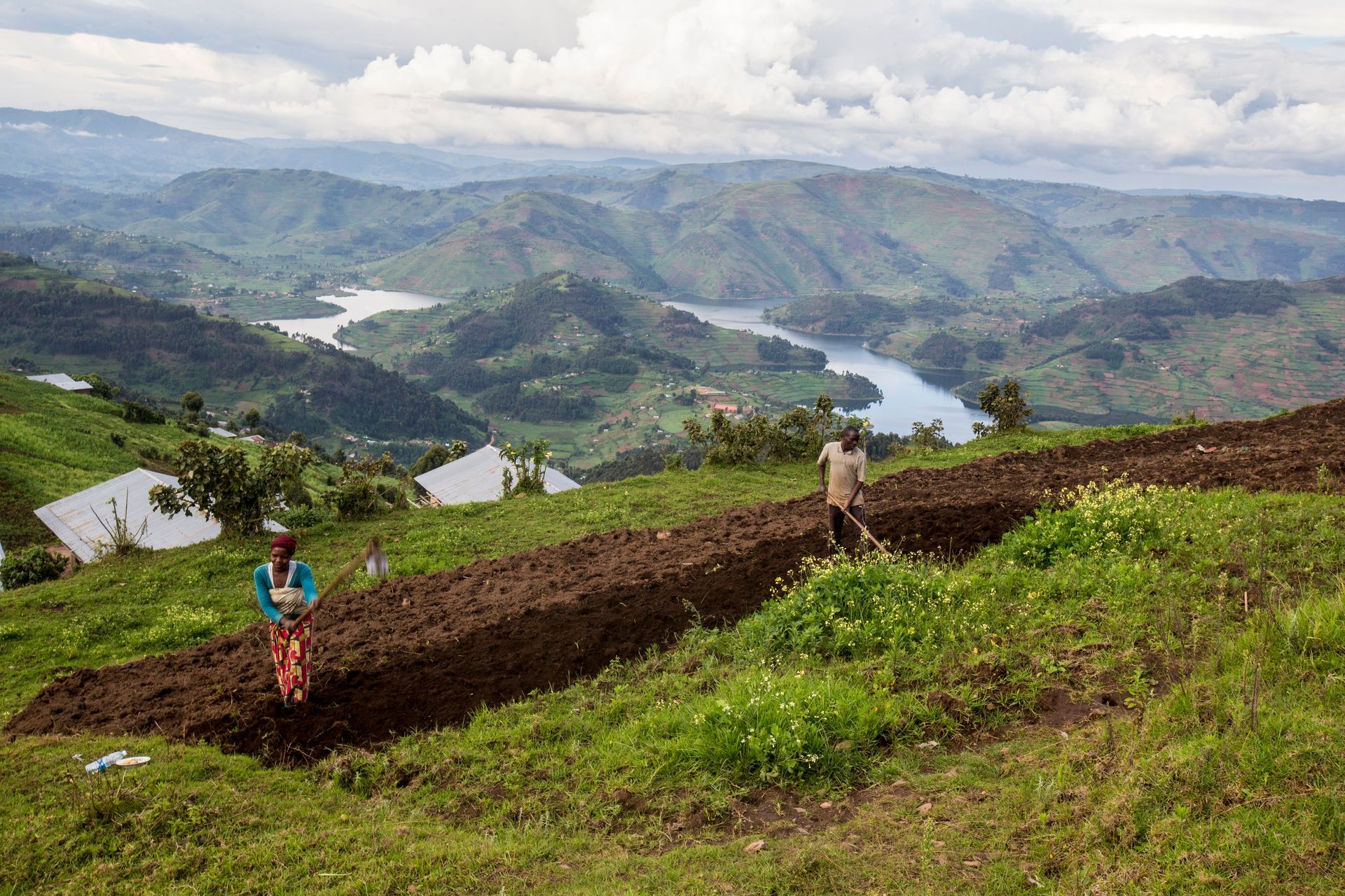 group tours to rwanda