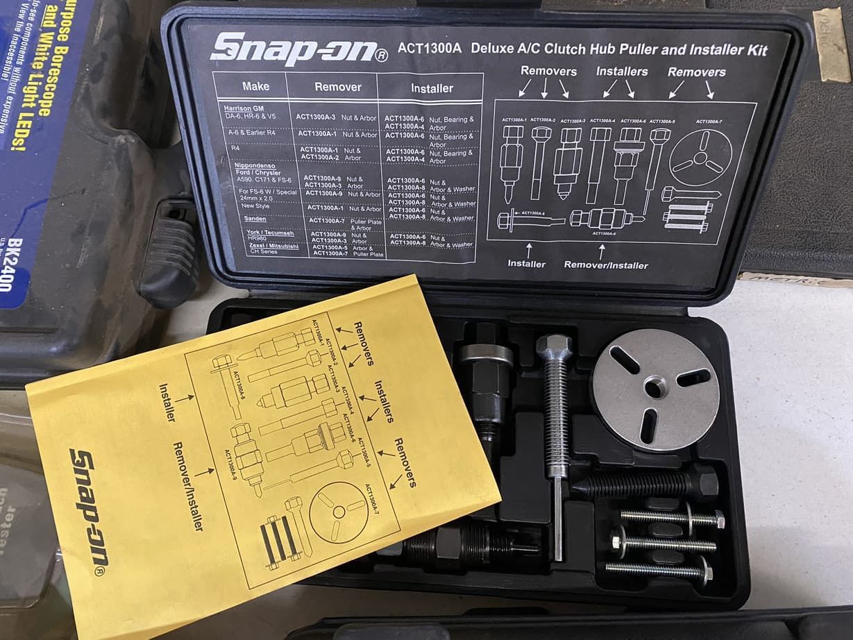 A snap-on tool set is sitting on a table