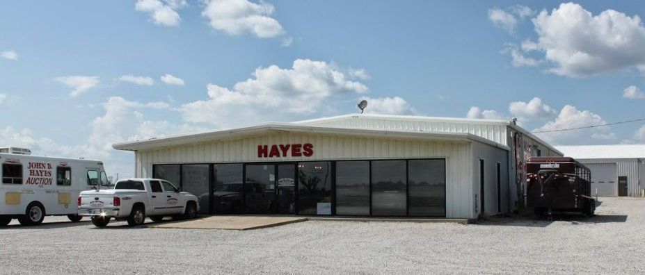 Hayes auction house facility in Ponca City OK