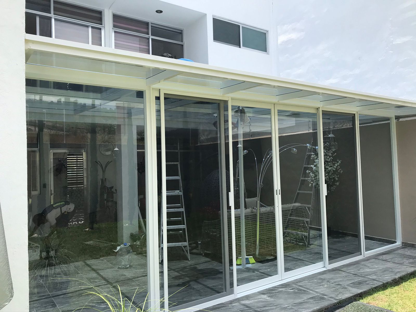 GLASS CENTER QUERÉTARO