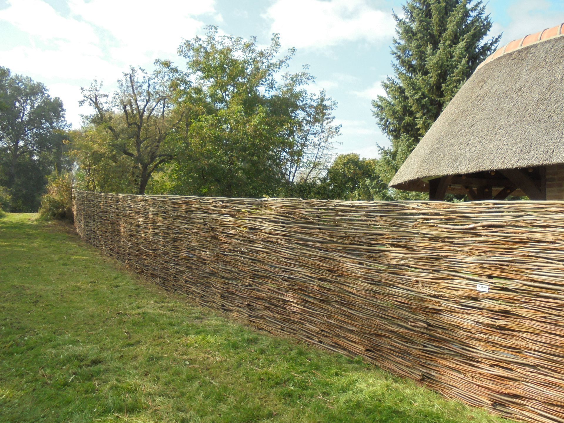 Wilgentenen Schuttingen