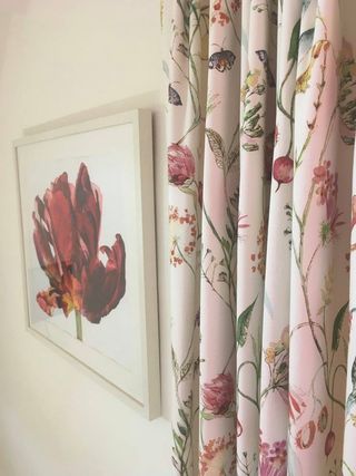 Curtains floral