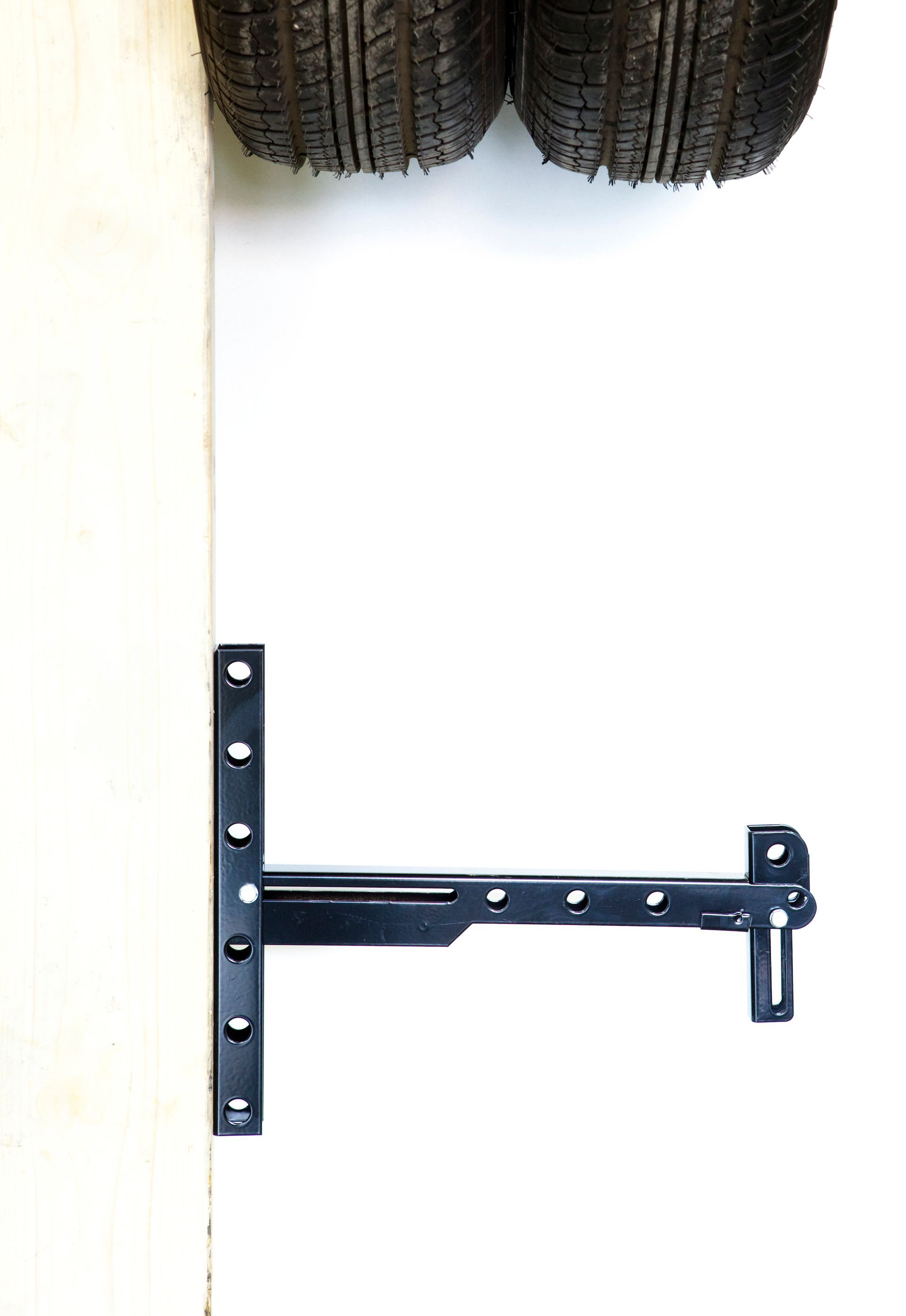 Megakonsoli rengasteline