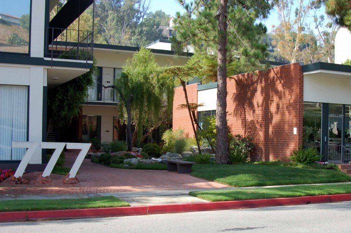 peninsula office building