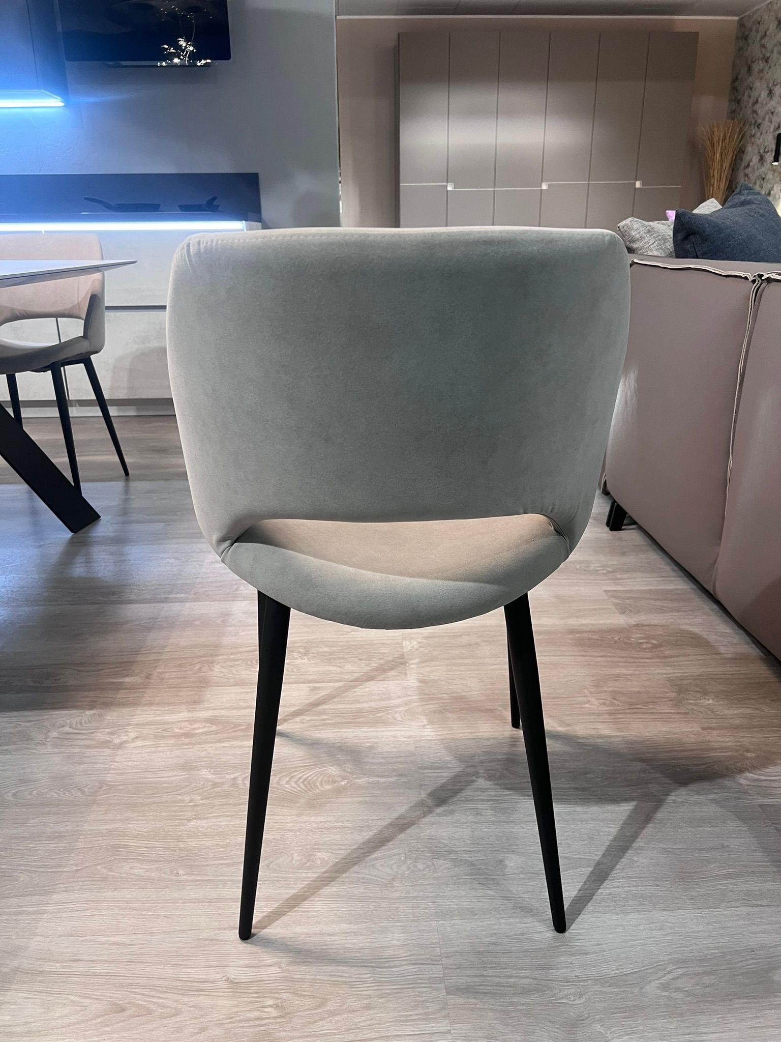 Immagine della sedia Arisa di Sedit, esposto presso Arredamenti Capelli