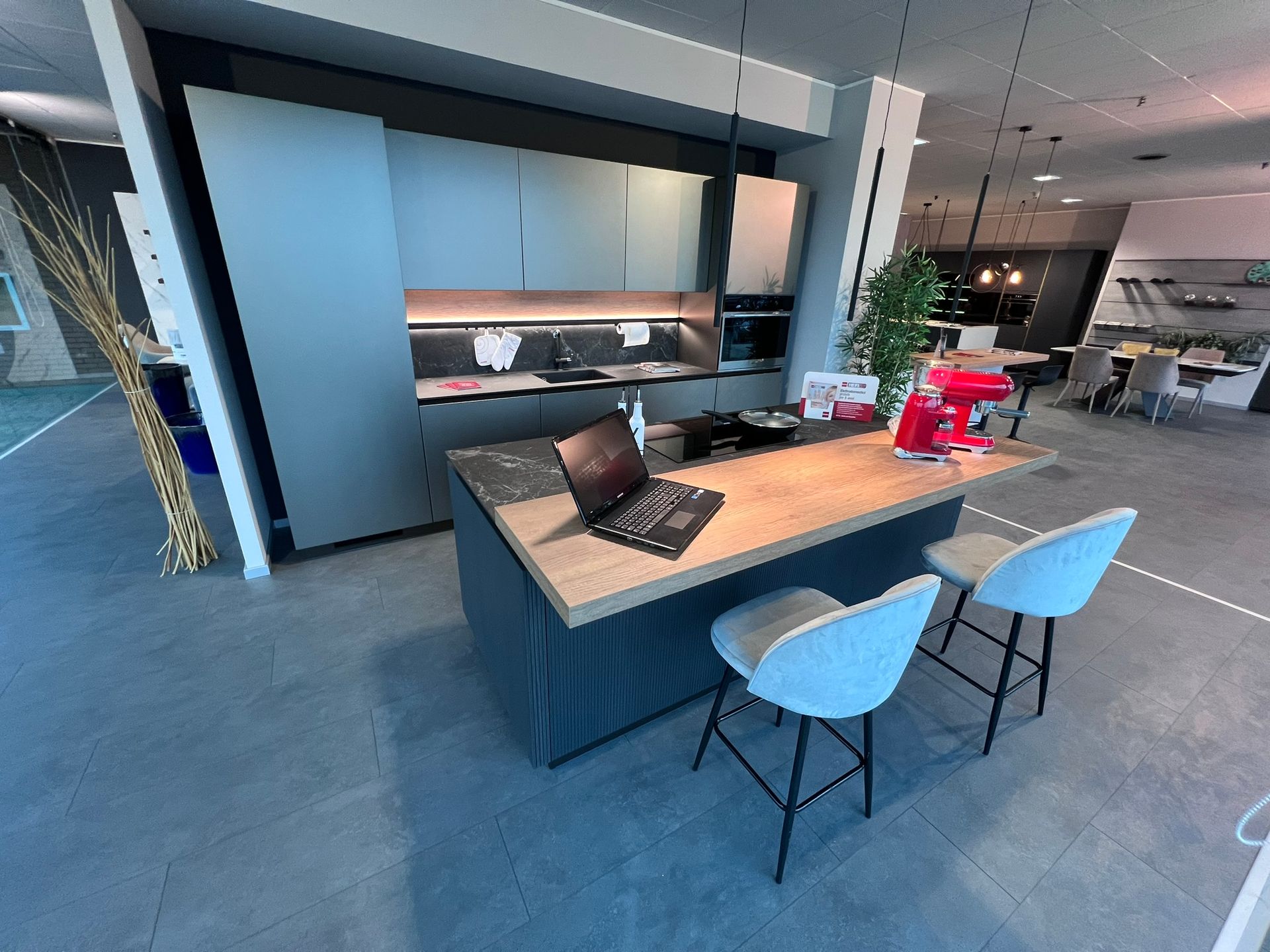 Immagine della cucina Lumina di Scavolini, esposta presso Arredamenti Capelli