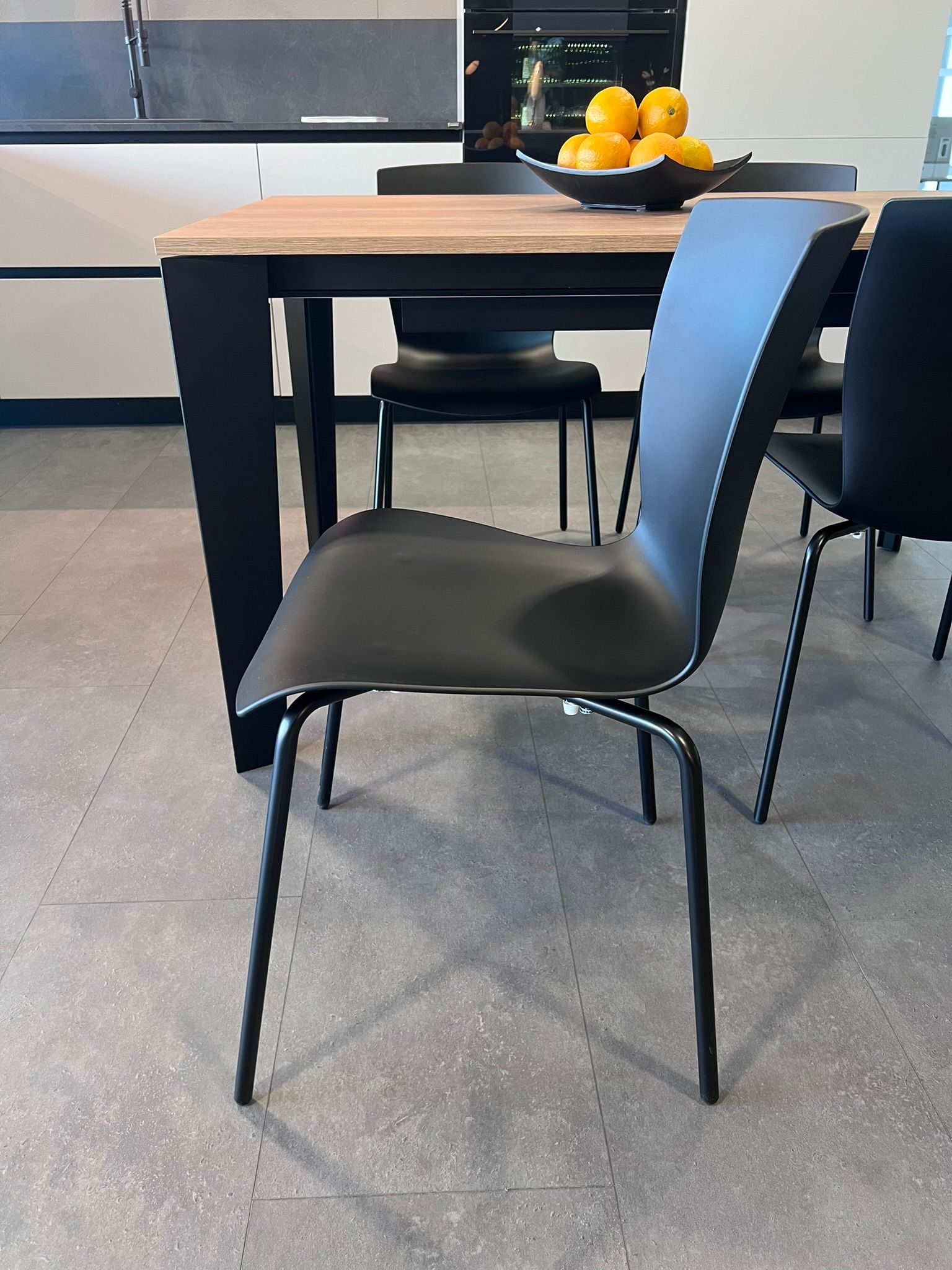 Immagine delle sedie Chatty di Scavolini, esposta presso Arredamenti Capelli