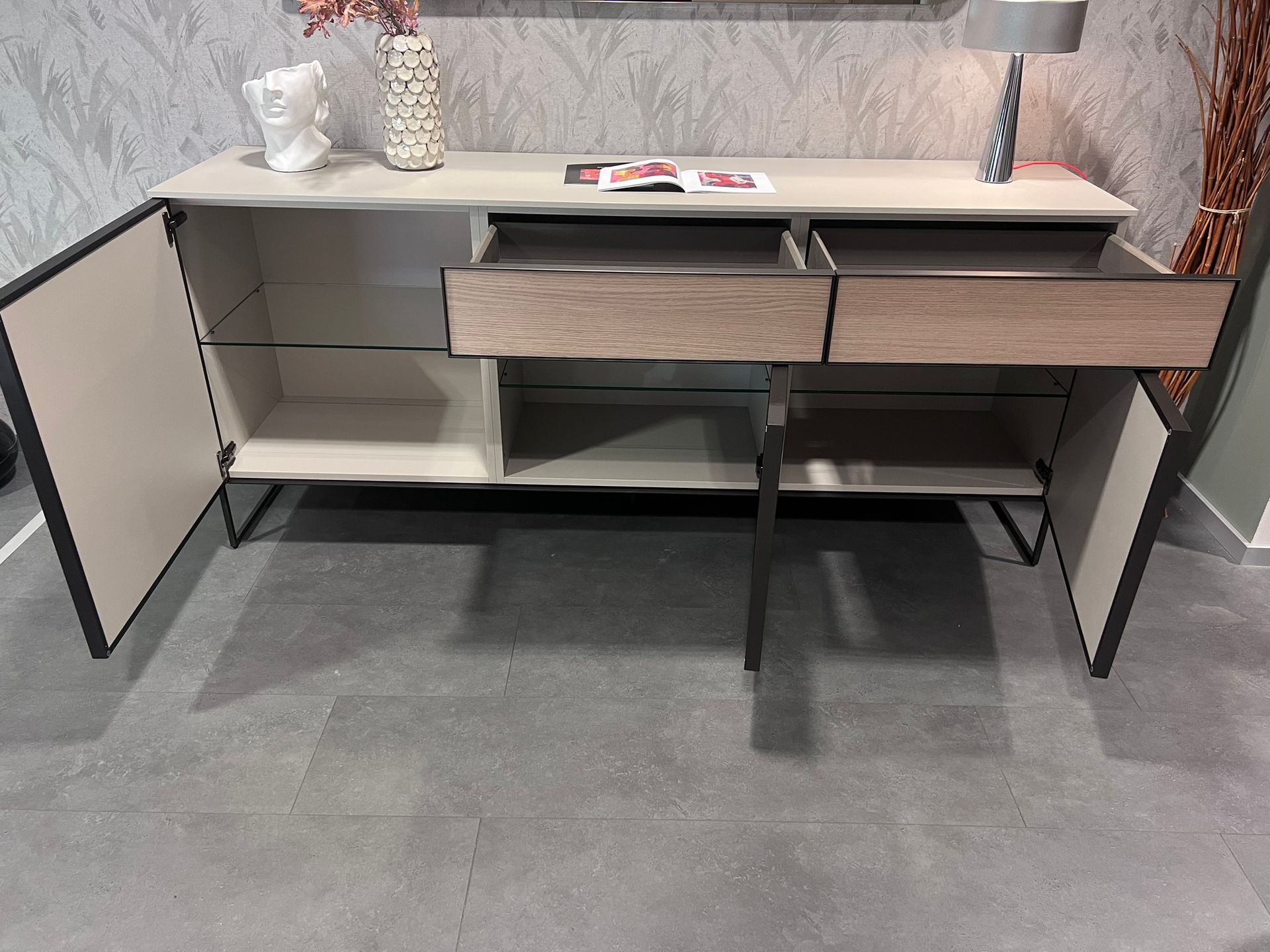 Immagine della Madia Vinci di Tomasella, visionabile presso Arredamenti Capelli