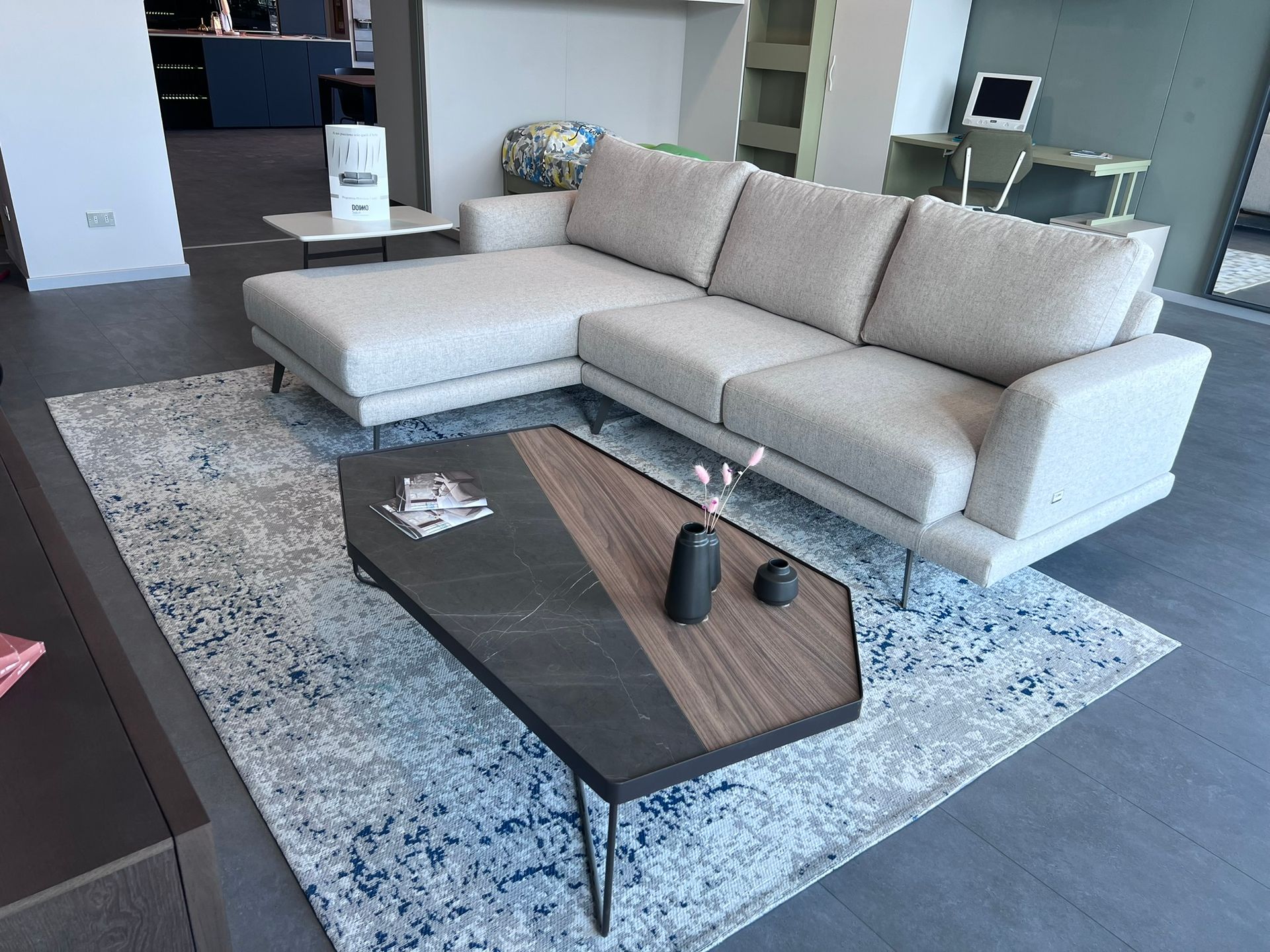 Immagine del divano Philip.77 di Doimo Salotti, visionabile presso Arredamenti Capelli