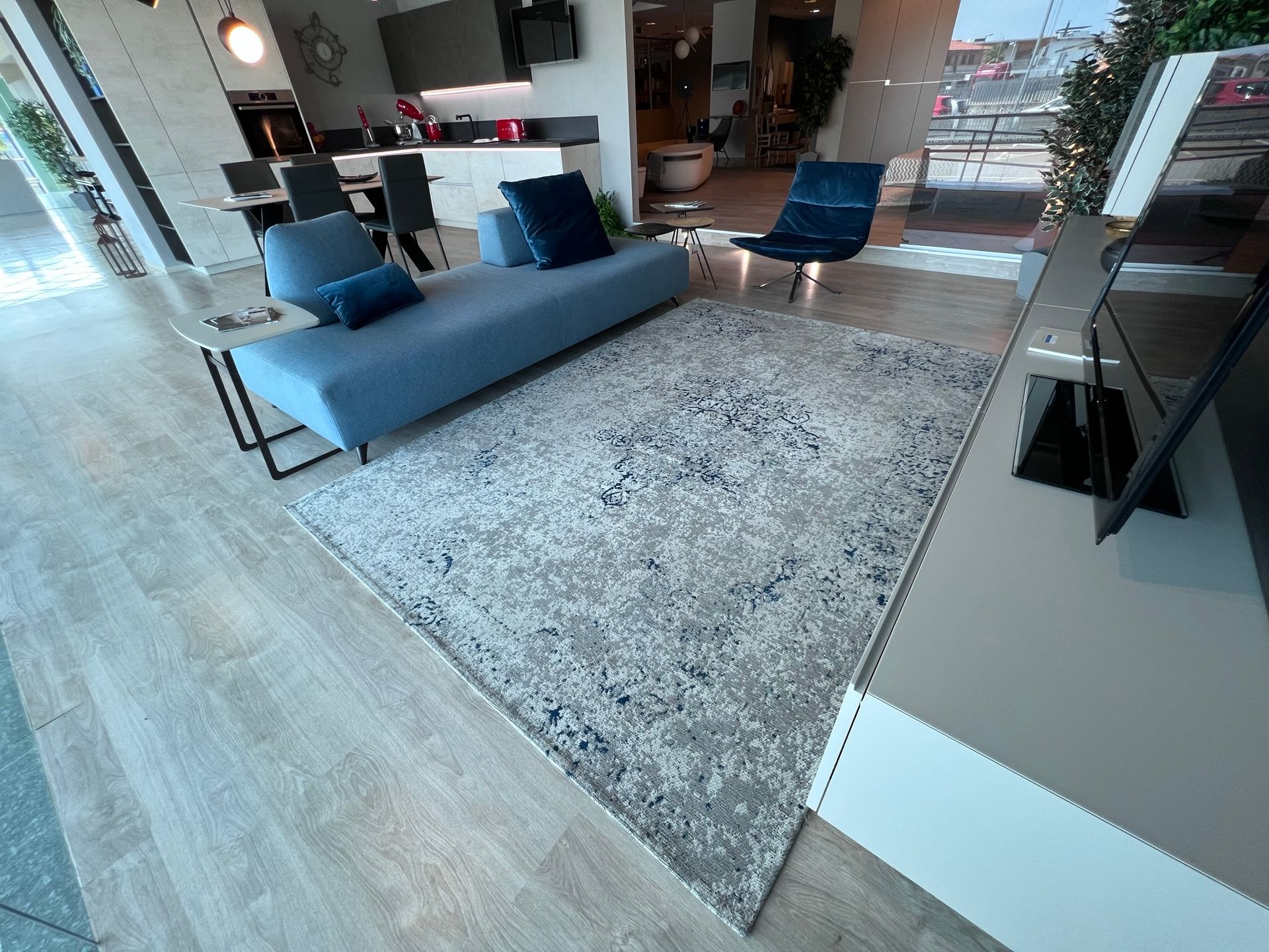 Immagine del tappeto Vintage di Doimo Salotti, visionabile presso Arredamenti Capelli