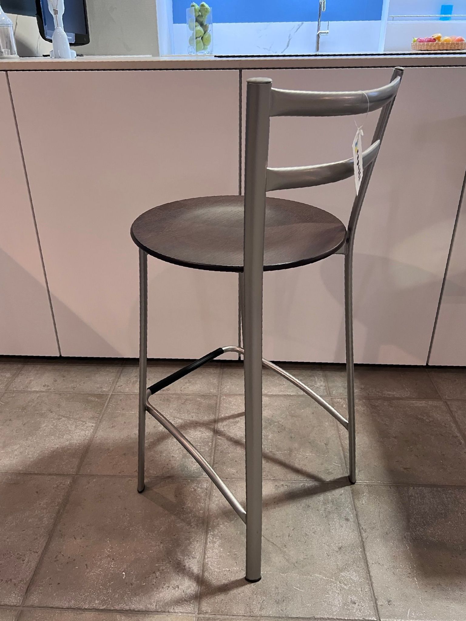 Immagine dello Sgabello X-press di Calligaris, esposto presso Arredamenti Capelli