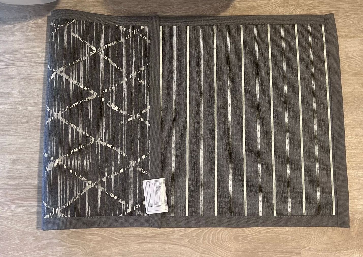 Immagine di un tappeto Moroco Duo di Carpet edition