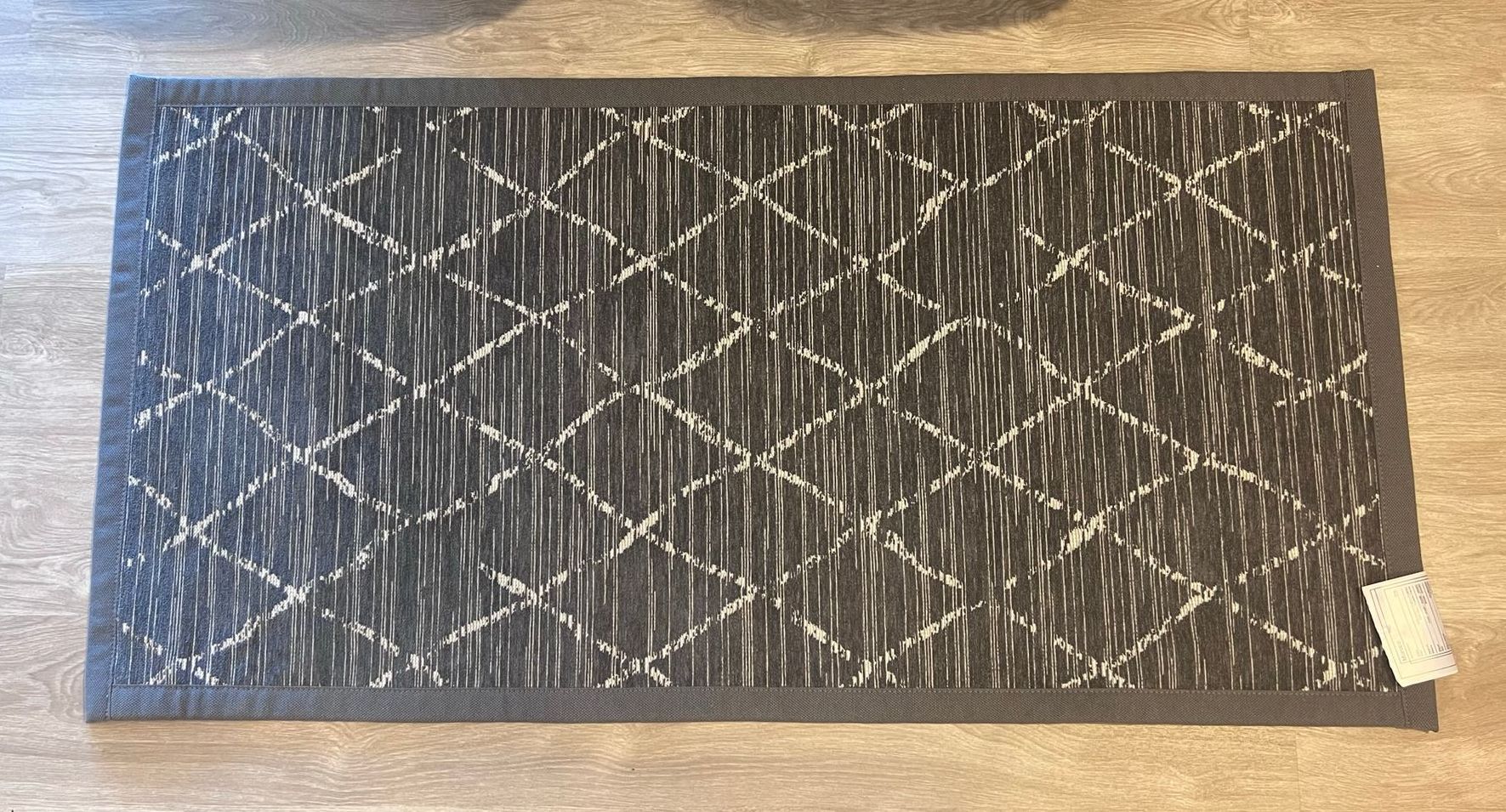 Immagine di un tappeto Moroco Duo di Carpet edition