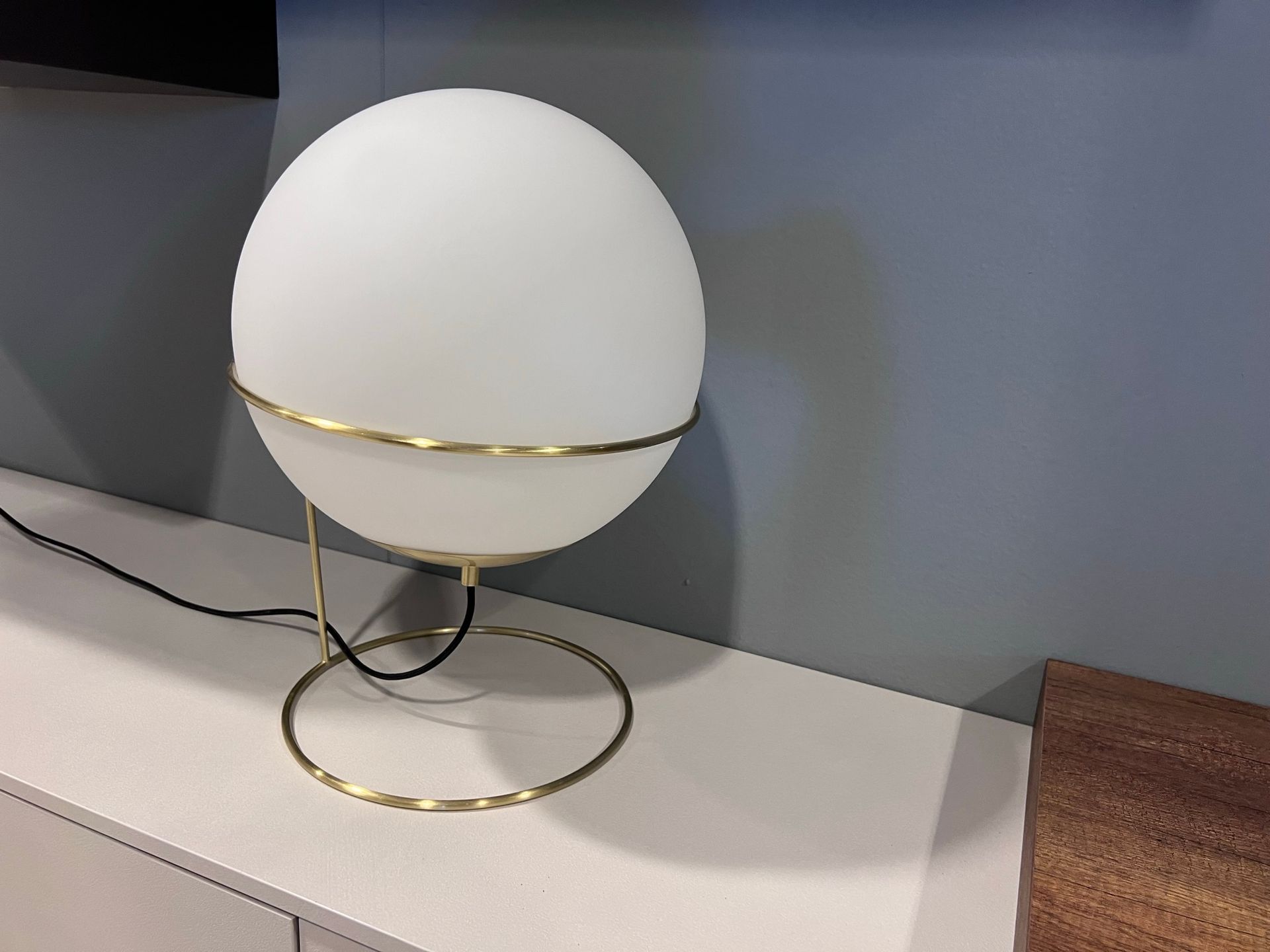 Immagine della lampada Artù di Colombini, visionabile presso Arredamenti Capelli