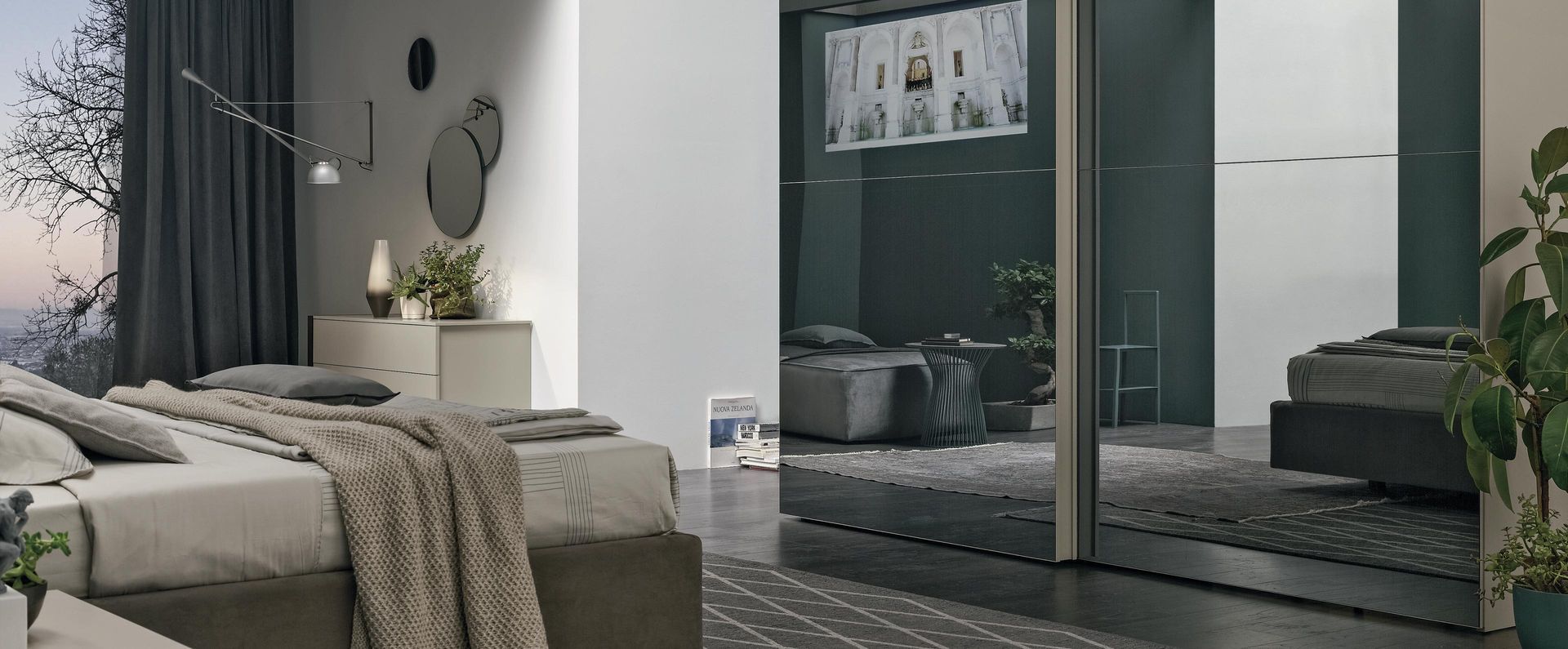 Immagine di un armadio visione, con tv integrata, di tomasella