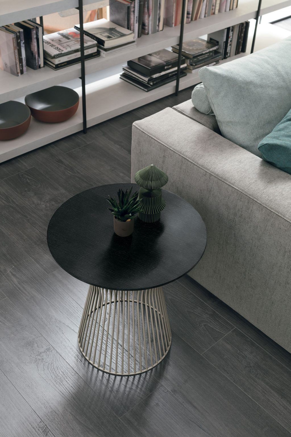 Immagine di un tavolini Brigitte di tomasella