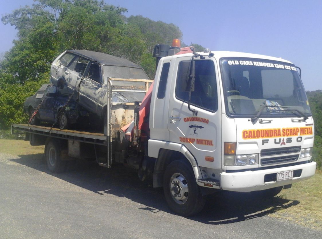 Truck with scrap car — Caloundra Scrap Metal Beerwah, QLD