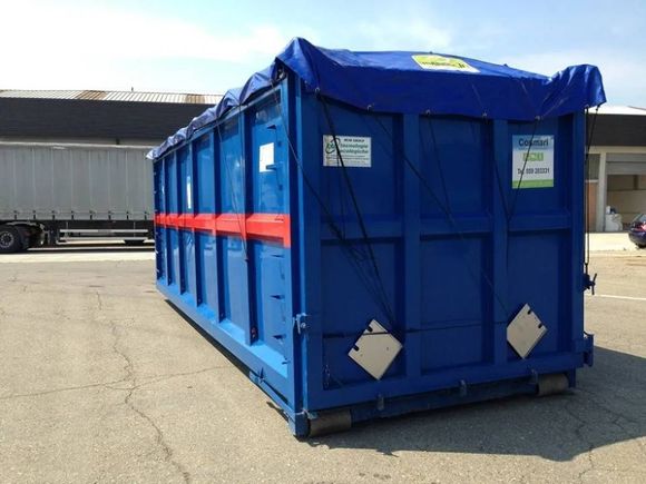 Sealed adr container dims. 7x2.5x2.3 mt