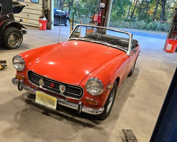 Main Auto Gallery Image