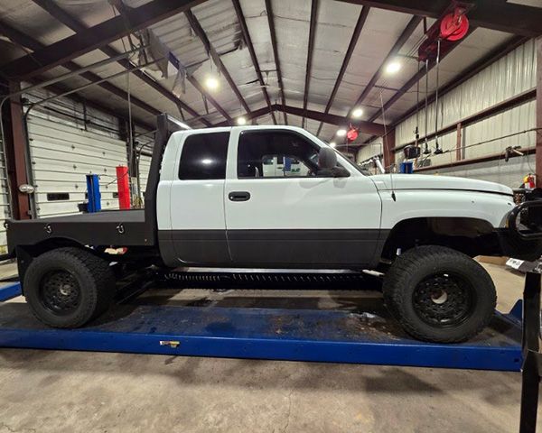 Main Auto Gallery Image