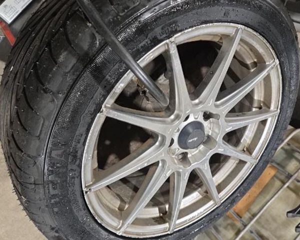 Main Auto Gallery Image