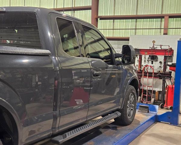 Main Auto Gallery Image