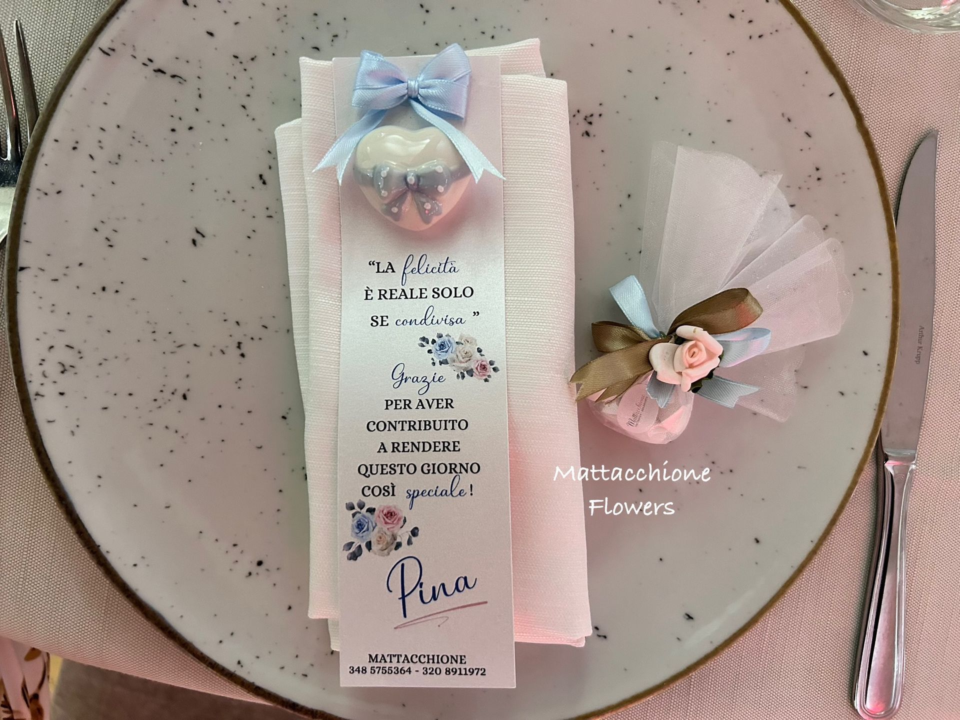 segnaposto e confettate