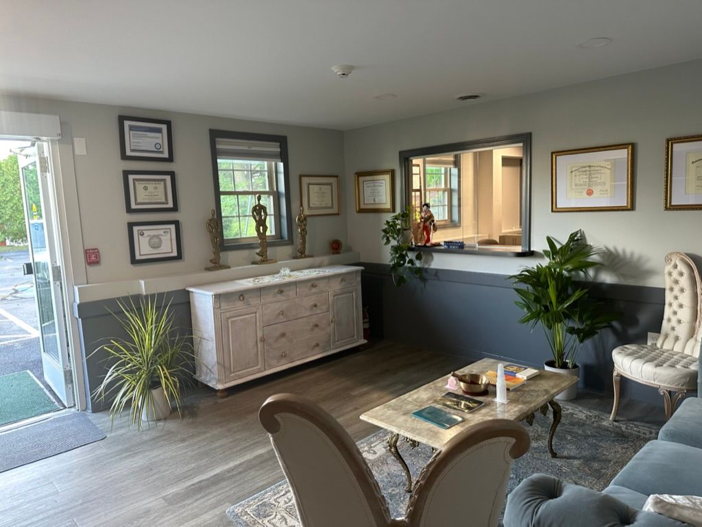 image of the lobby of lotus acupuncture and wellness in Merrimack NH