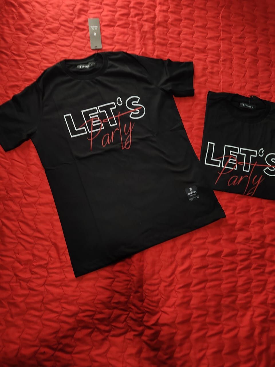REMERA REY FIEL LETS PARTY