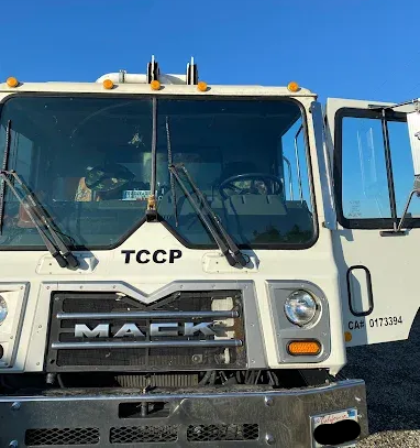 Semi & fleet windshield replacement in Truckee, CA Semi & fleet windshield replacement in Truckee, CA