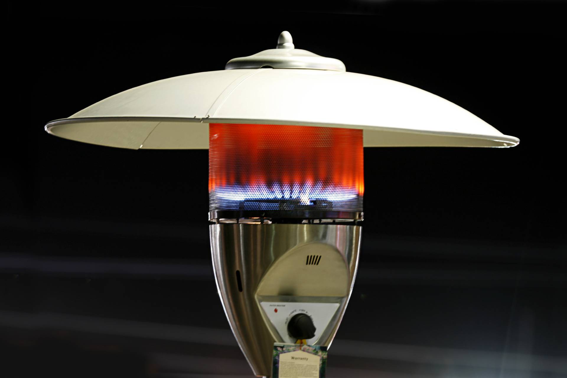 Bombola a gas accesa