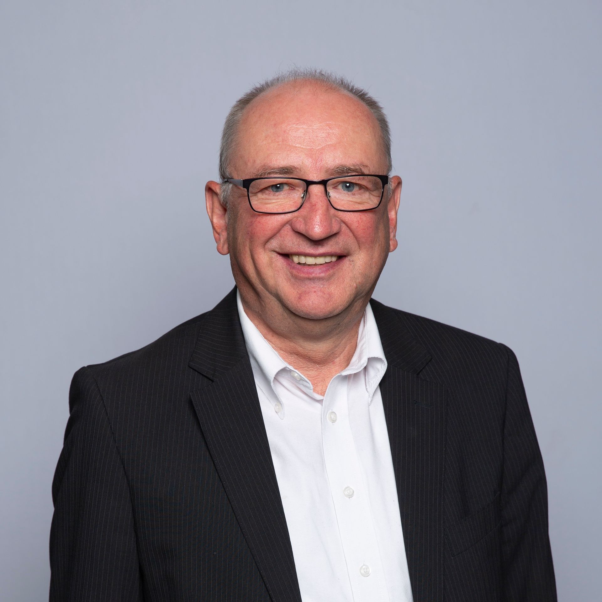 Dr. Markus Winzenick